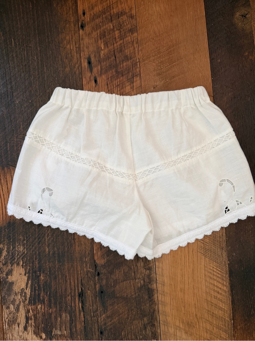 Vintage Italian Orsina shorts with cult following . XS 0-2. White on white. - Picture 5 of 6